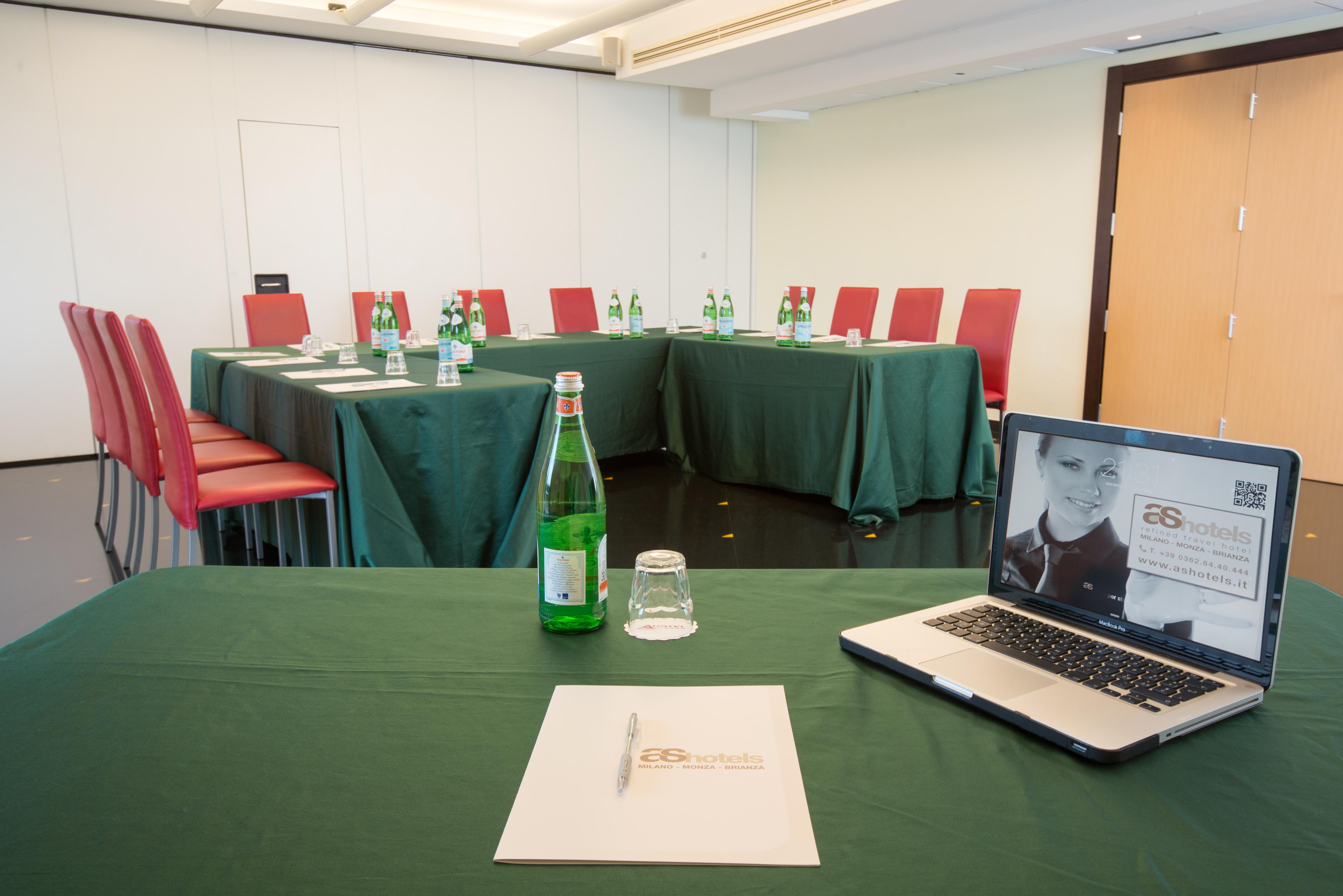 As Hotel Cambiago Εξωτερικό φωτογραφία