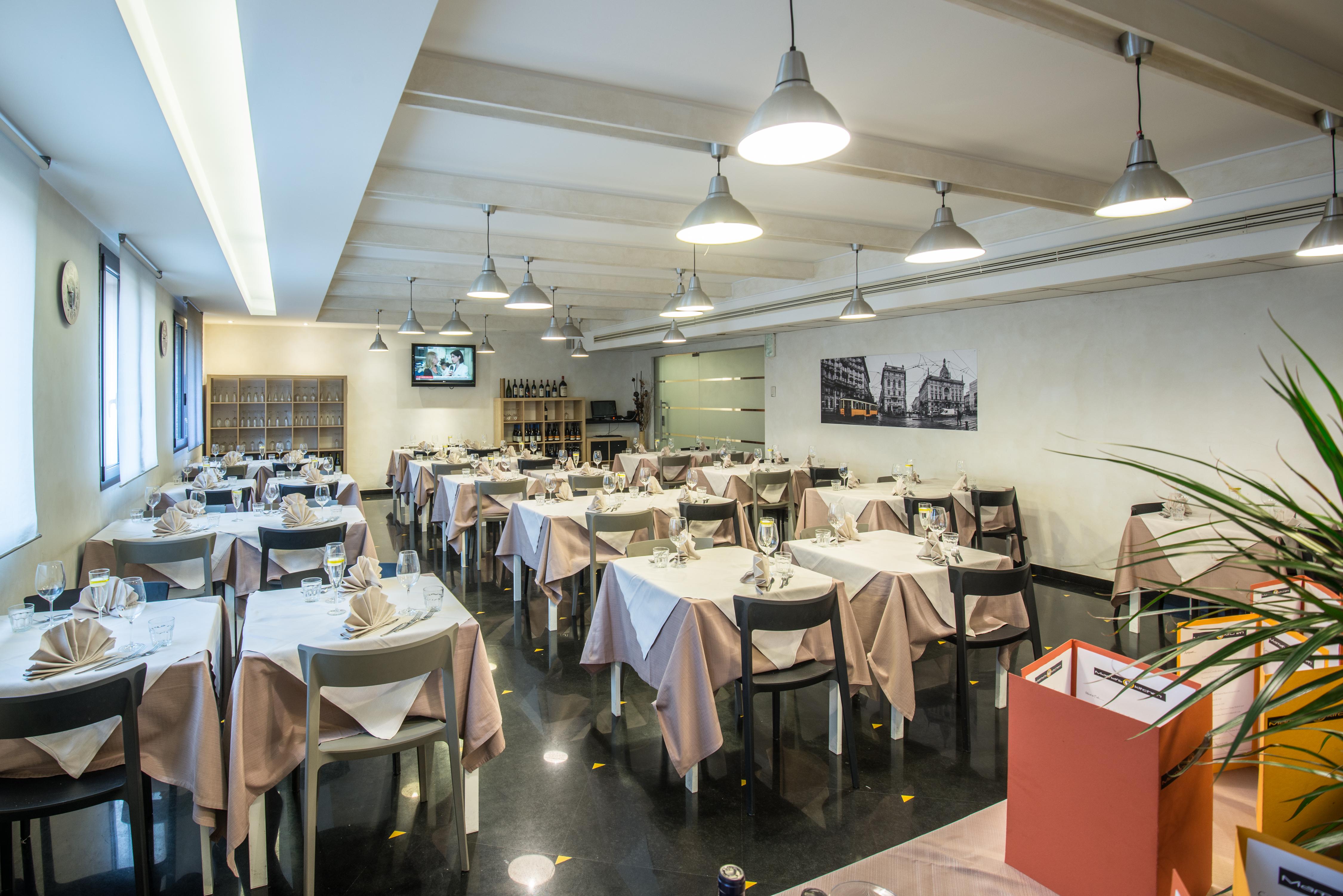 As Hotel Cambiago Εξωτερικό φωτογραφία