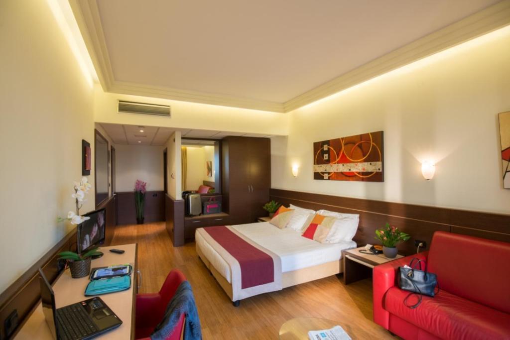 As Hotel Cambiago Εξωτερικό φωτογραφία