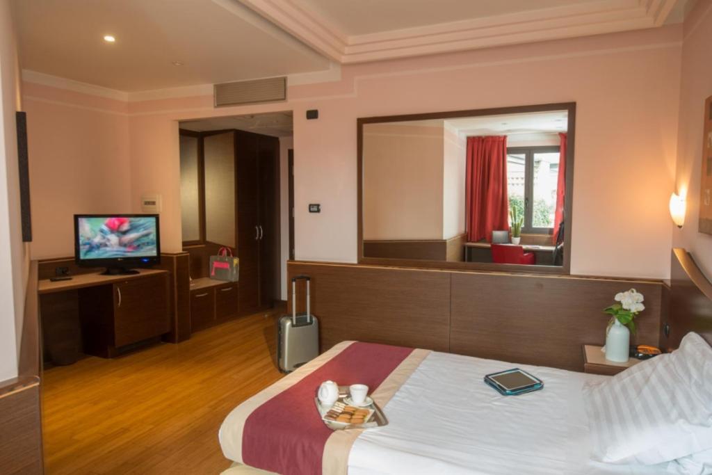 As Hotel Cambiago Εξωτερικό φωτογραφία